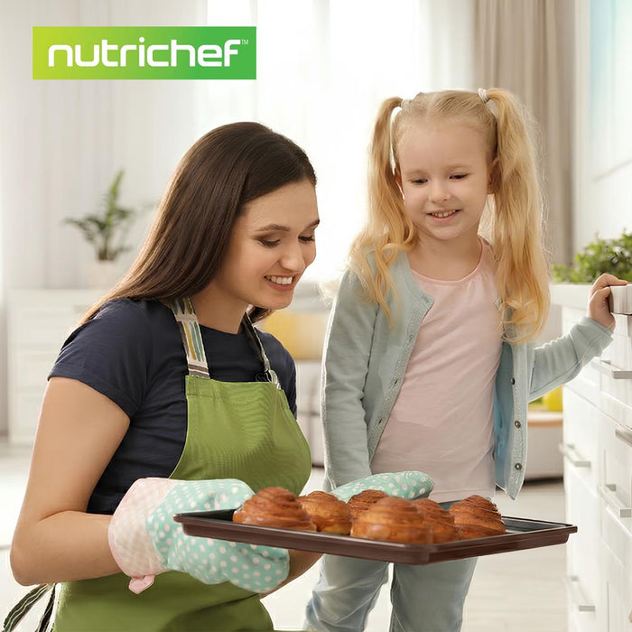 8-Piece Nonstick Bakeware Set - Space-Saving Carbon Steel, Brown