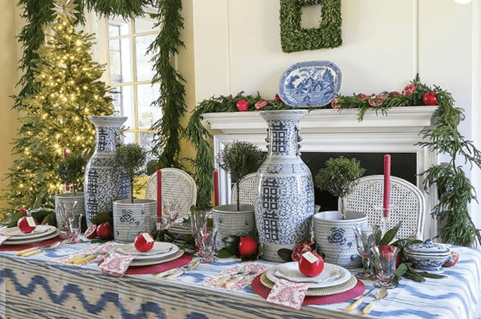 Caspari Party Blue Toile Tablecover