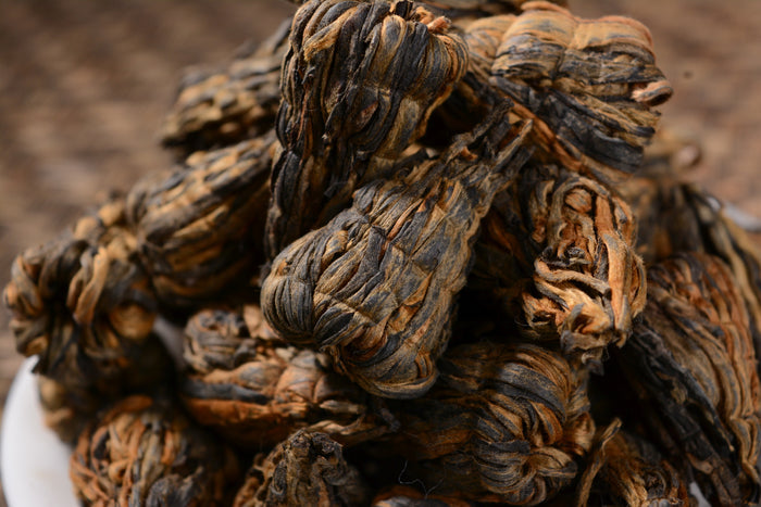 Hand-Made Flowering Black Tea Cones from Feng Qing | Yunnan Sourcing Tea Shop