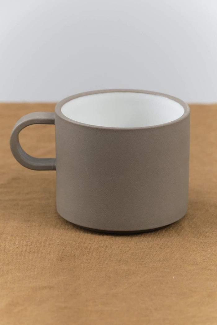 Hasami Porcelain Home CoffeeTea 11 oz Glazed Mug Ash White / 3 3/8" D X 2 7/8" H