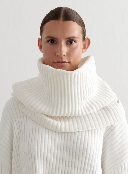 Almond White Rib Knit Tube Scarf