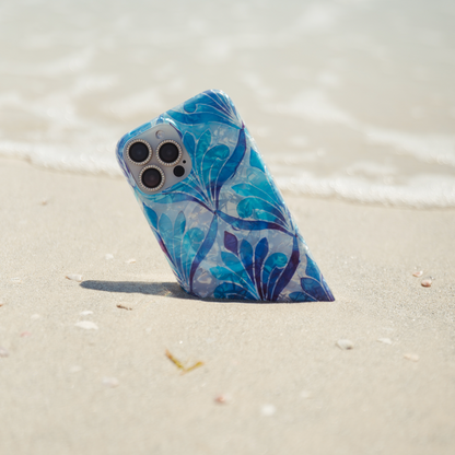 Aquamarine Pearl MagSafe iPhone Case