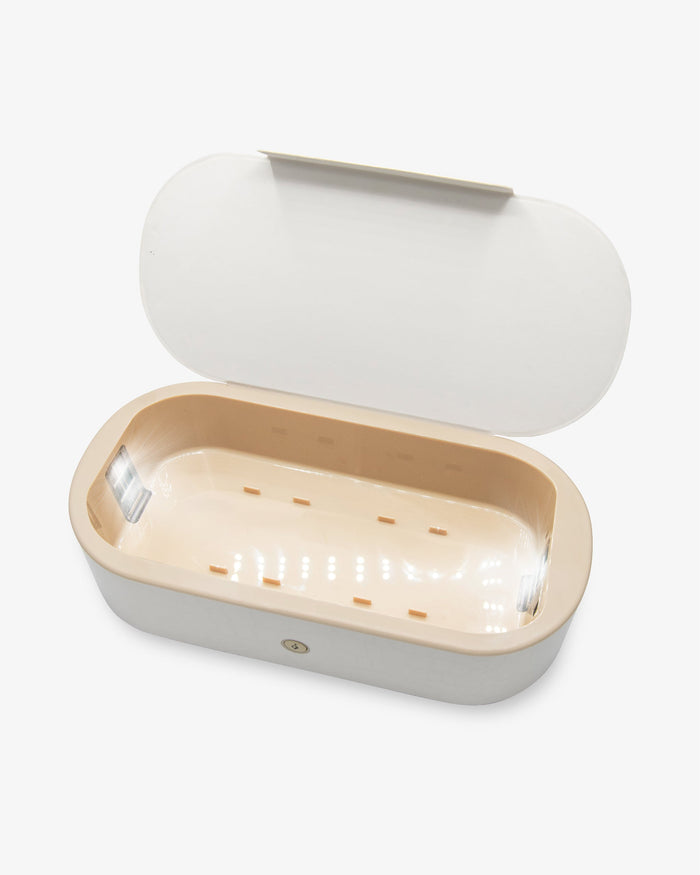 Essentials - Beyond UV+O3 Sanitizing Box- White Croc