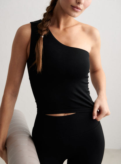 [S - 5'8"]