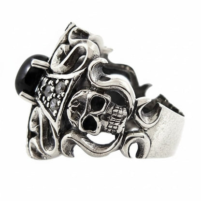 The gothic black star statement ring.
