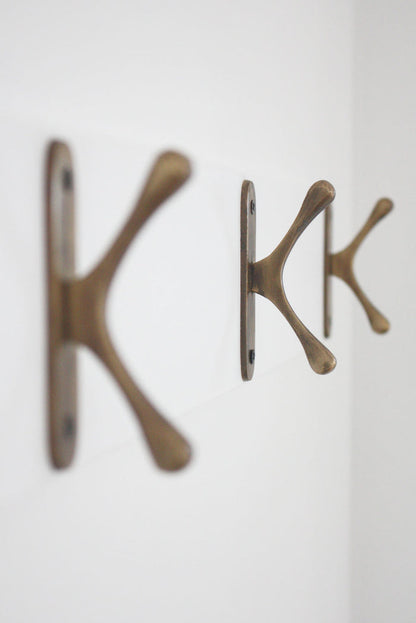 Brass Curved Cleat
