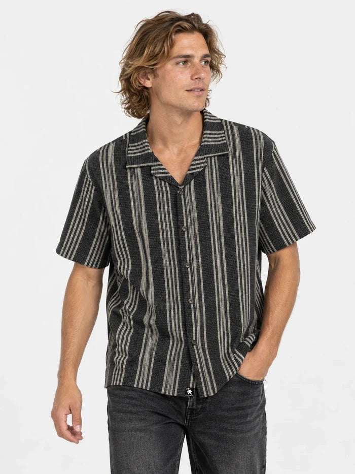 Camisa Gotcha Wild Negro — vista principal