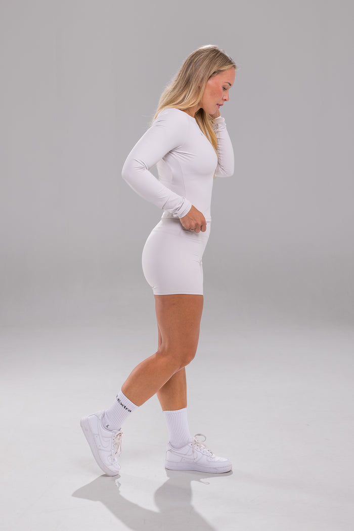 Cloud Touch Short - Oyster Shell