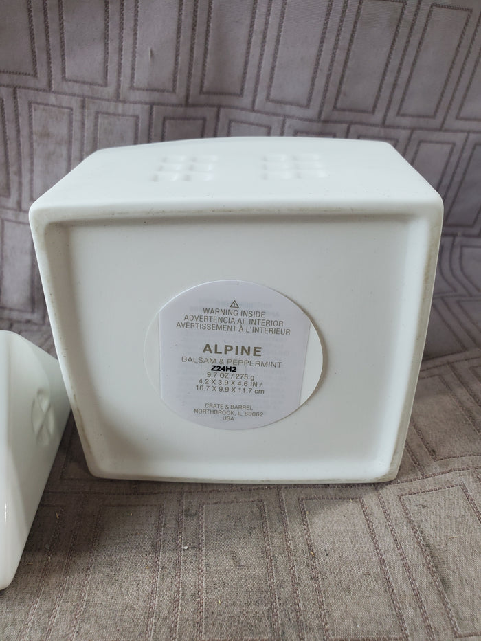 Crate & Barrel Alpine Balsam & Peppermint Candle UNUSED