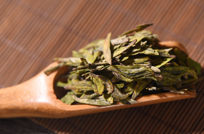 Early Spring Yunnan "Bao Hong" Dragon Well Green Tea | Yunnan Sourcing Tea Shop
