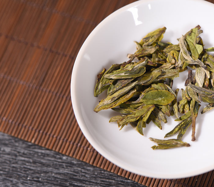 Early Spring Yunnan "Bao Hong" Dragon Well Green Tea | Yunnan Sourcing Tea Shop