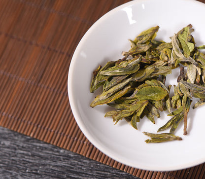 Early Spring Yunnan "Bao Hong" Dragon Well Green Tea | Yunnan Sourcing Tea Shop