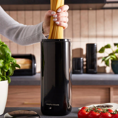Morphy Richards cannisters om a kitchen counter