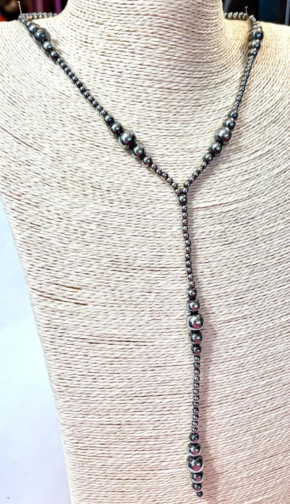Graduated Hematite Pearl Lariat Necklace