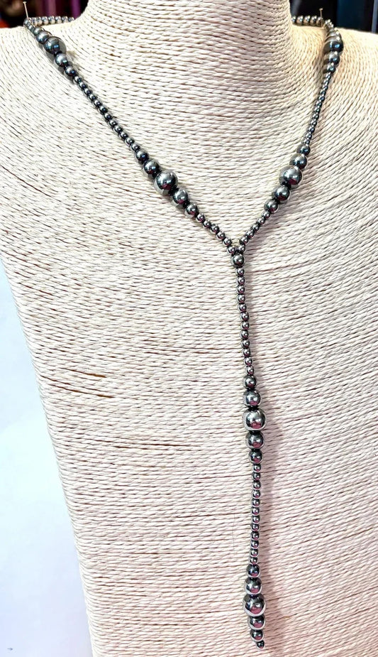Graduated Hematite Pearl Lariat Necklace