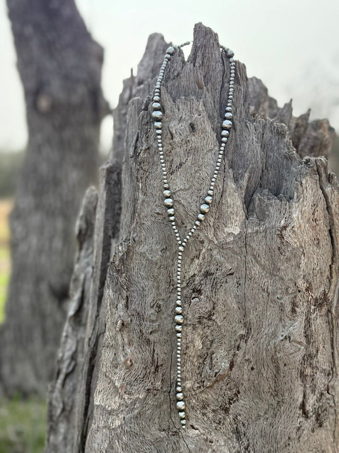 Graduated Hematite Pearl Lariat Necklace