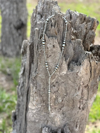 Graduated Hematite Pearl Lariat Necklace