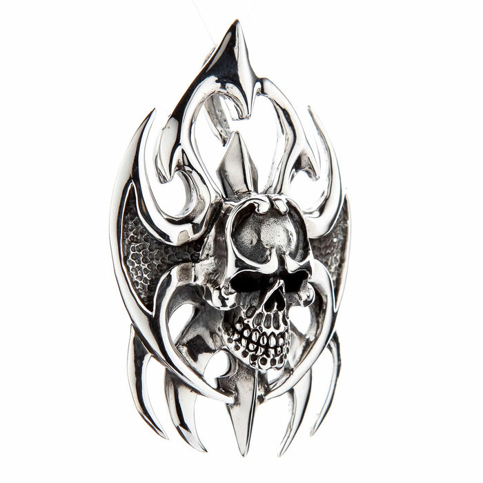 Side profile showing thickness of the 925 silver skull pendant