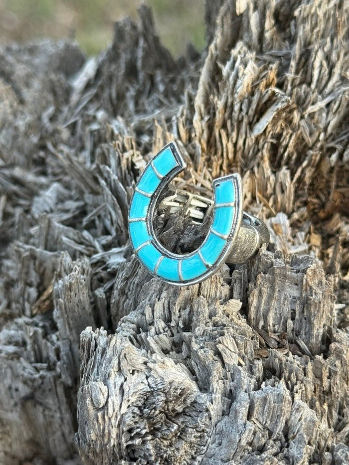 Horse Shoe Iconic Western Stretch Ring