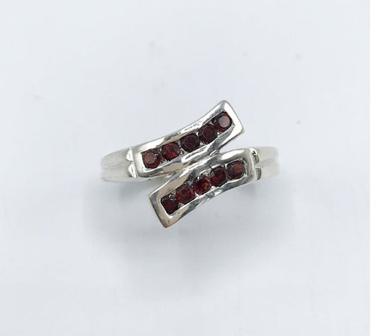 Idaho Garnet Flourish Ring - Zero Point Crystals