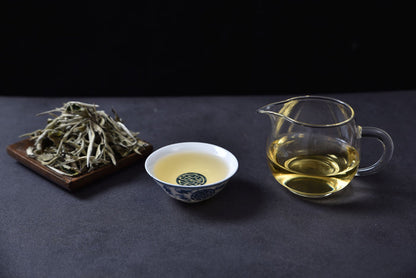 Jing Gu Yang Ta Yunnan Bai Mu Dan White Tea | Yunnan Sourcing Tea Shop