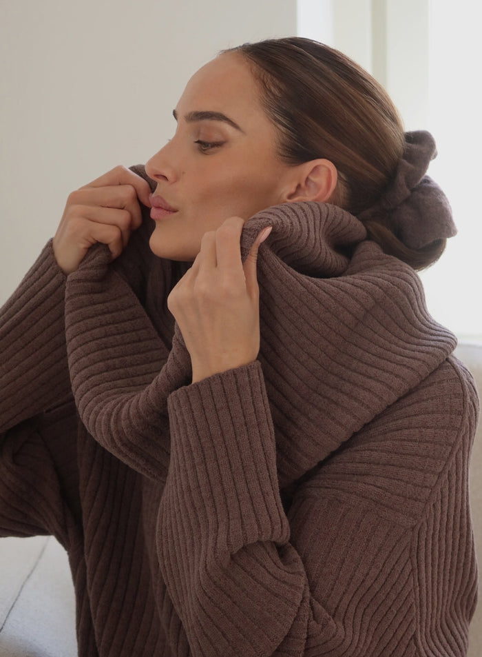 Macchiato Rib Knit Tube Scarf