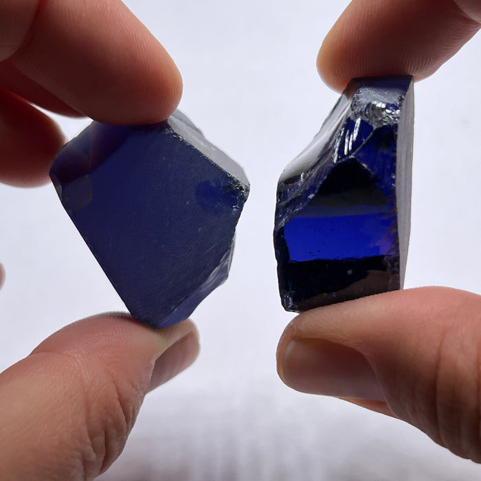 Medium Tanzanite Cubic Zirconia