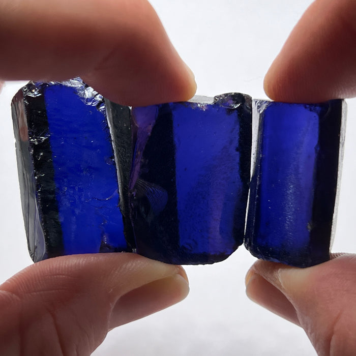 Medium Tanzanite Cubic Zirconia
