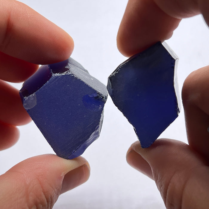 Medium Tanzanite Cubic Zirconia