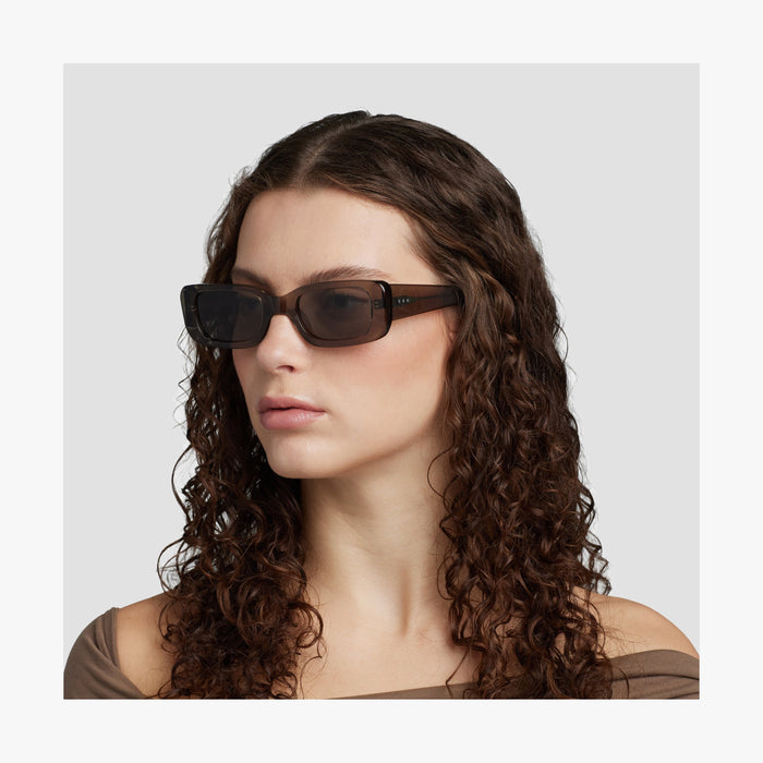 Crystal Sencha / Grey Green Lens | Side view of female model wearing Mesa Sunglasses in Crystal Sencha with Grey Green Lens