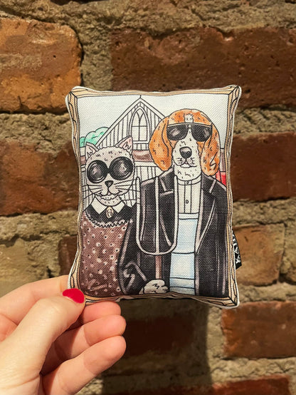 Mini American Pet Gothic Ornament
