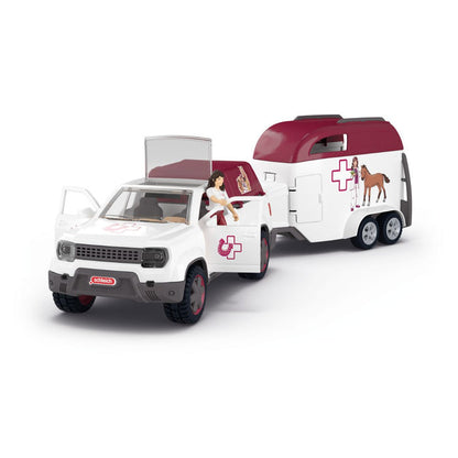 Mobile vet with trailer