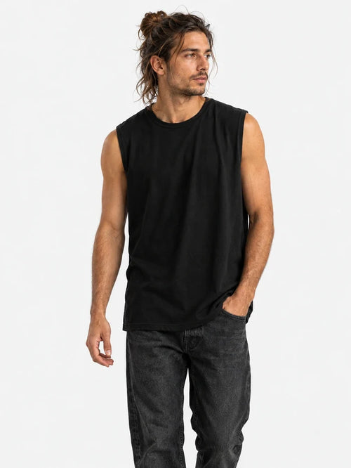 Musculosa Gotcha Essential Negro — vista principal