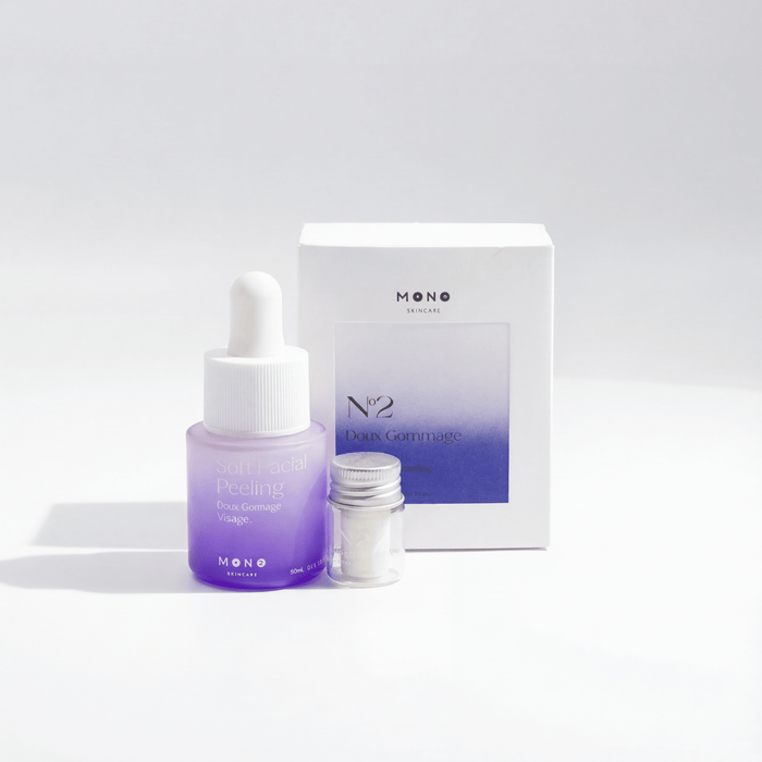 Kit de départ gommage doux visage MONO avec flacon rechargeable et comprimés pour exfoliation naturelle