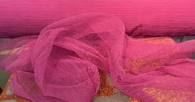 Pleated Mesh - Magenta