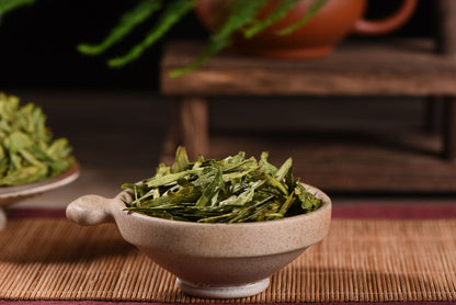 Premium Grade Dragon Well Tea From Zhejiang * Long Jing Tea | Yunnan Sourcing Tea Shop