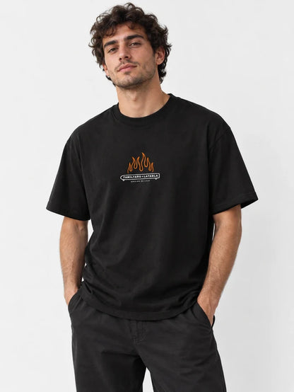 Remera Familyarg + LaTabla Cruz Negro — vista principal