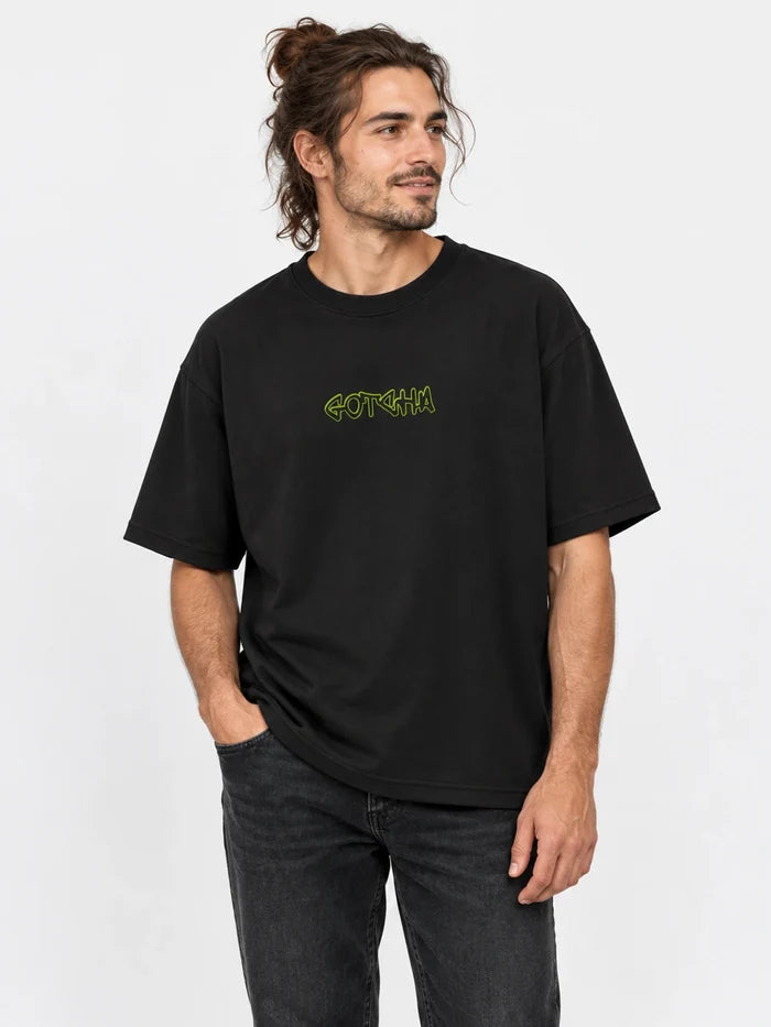 Remera Gotcha Marker Oversize Negro — vista principal