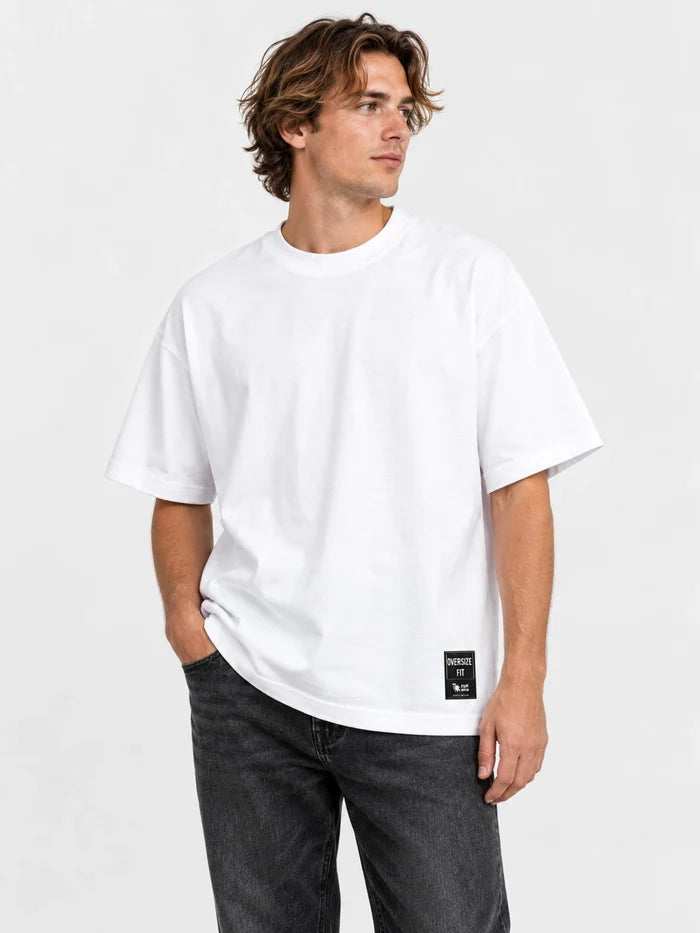 Remera Gotcha Solid Oversize Blanco — vista principal