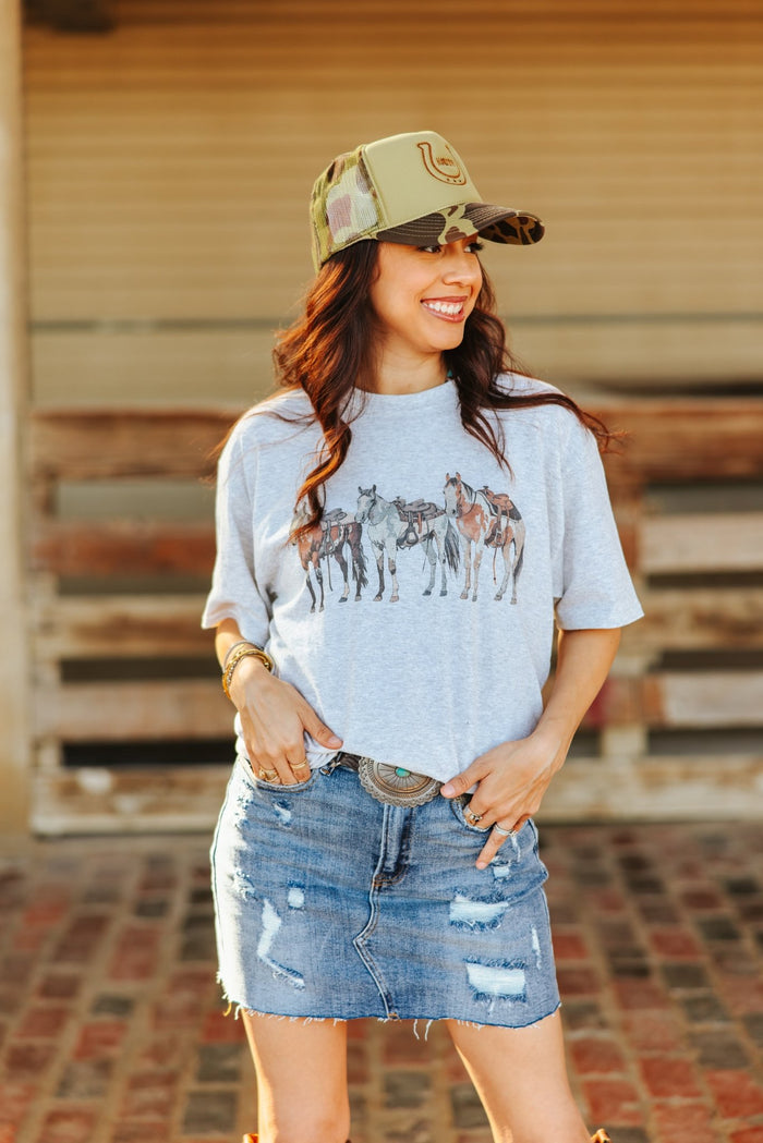 Saddled Horses Graphic TeeHeather OatmealS