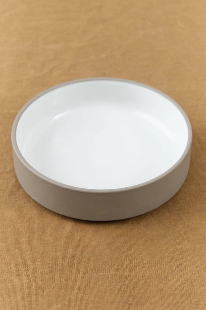 Hasami Porcelain Home Kitchen Dishware Small Glazed Shallow Bowl Ash White / 5 5/8" D X 1 3/8" H