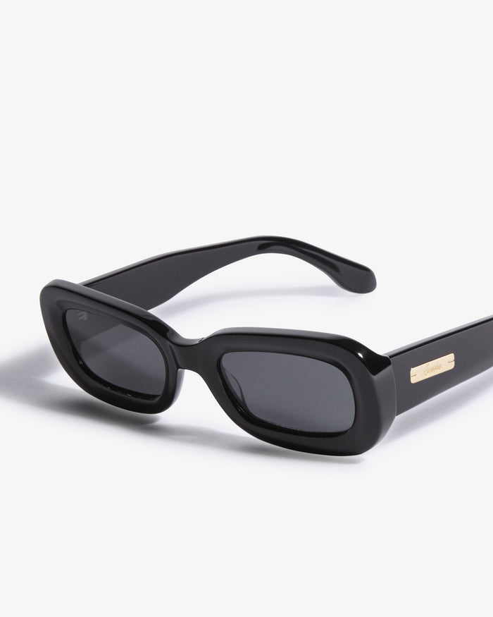 Sunnies - Minnie