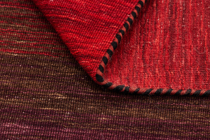 Vloerkleed MOMO Rugs Panorama Kelim Black Red