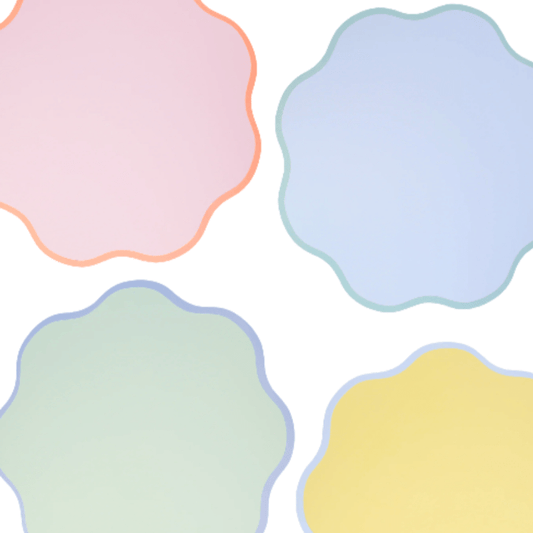 Meri Meri Wavy Round Paper Placemats
